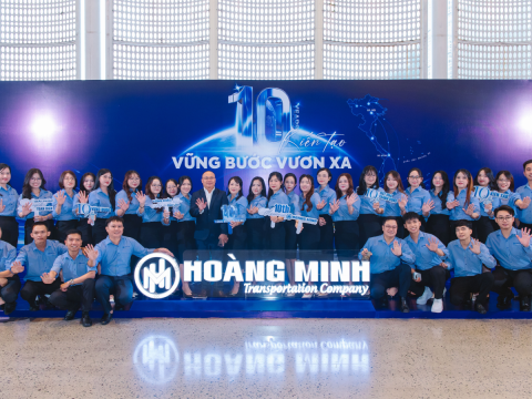 KỶ NIỆM 10 NĂM THÀNH LẬP CÔNG TY HOÀNG MINH | VỮNG BƯỚC VƯƠN XA