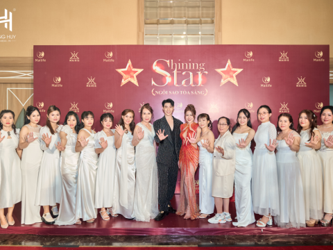 SHINNING STAR - NGÔI SAO TỎA SÁNG