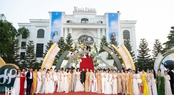  CEO Huyền Phi Cosmetics